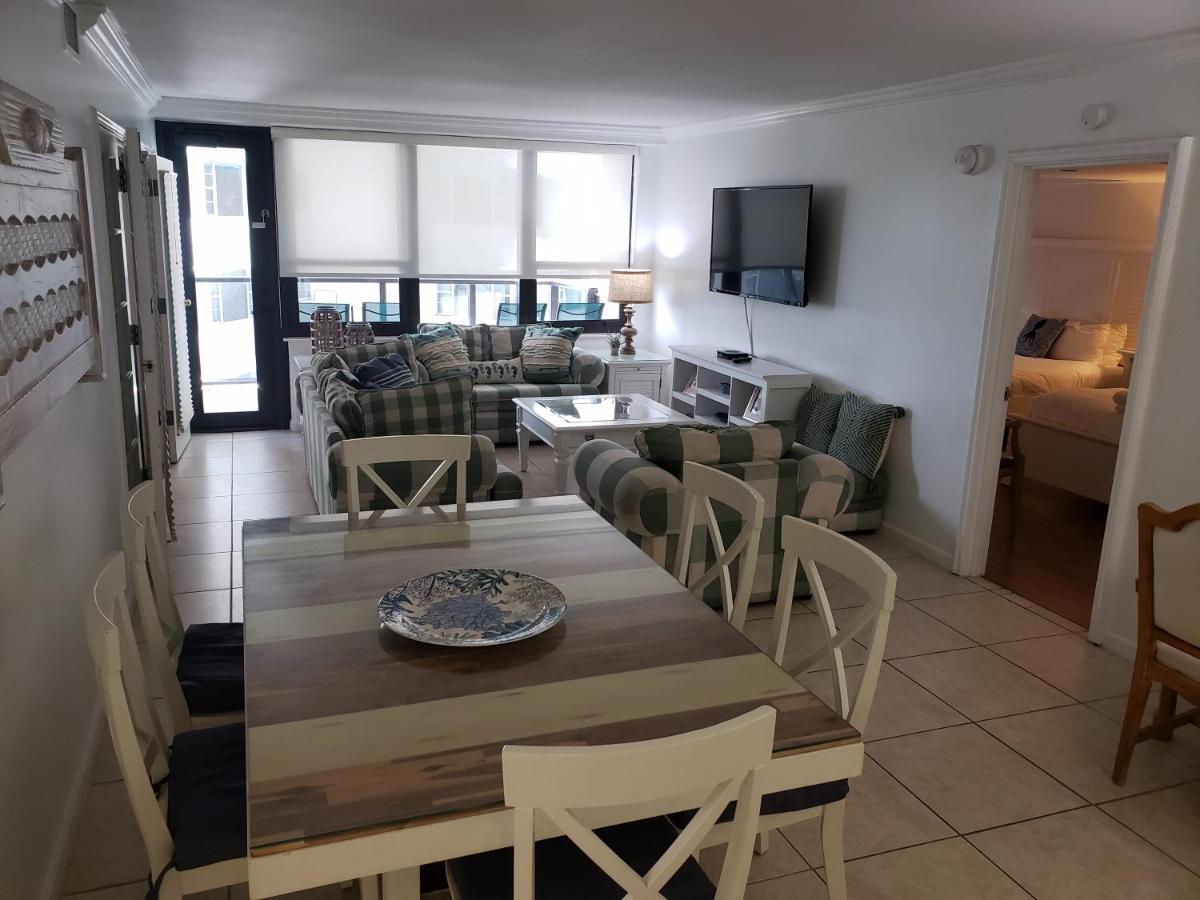 2 Bedroom 2 Bath Beachfront Condo On Miami Beach Millionaire Row ภายนอก รูปภาพ