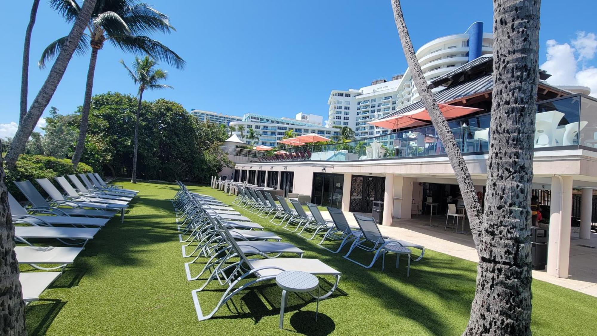 2 Bedroom 2 Bath Beachfront Condo On Miami Beach Millionaire Row ภายนอก รูปภาพ