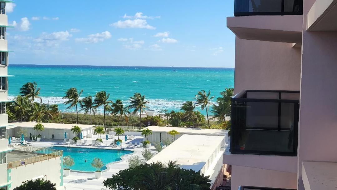 2 Bedroom 2 Bath Beachfront Condo On Miami Beach Millionaire Row ภายนอก รูปภาพ